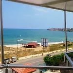 In Complex Lazur 2 Апартамент *