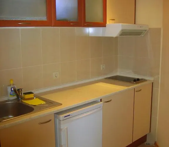 In Complex Lazur 2 *