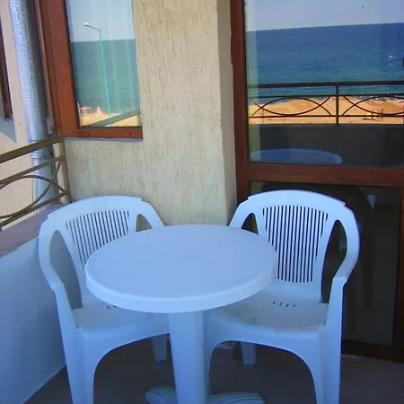 In Complex Lazur 2 Sozopol