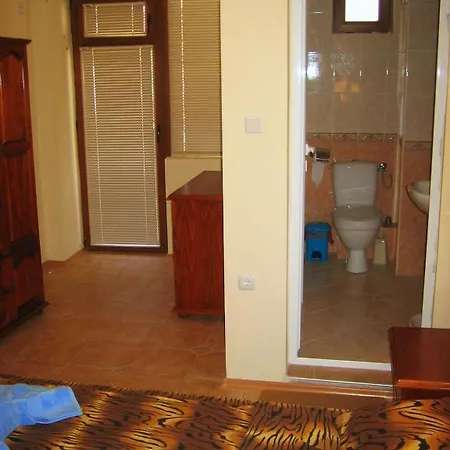 Nedev's In Lazur 2 Complex *