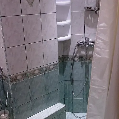 Апартаменти в Комплекс Лазур 2 * Созопол