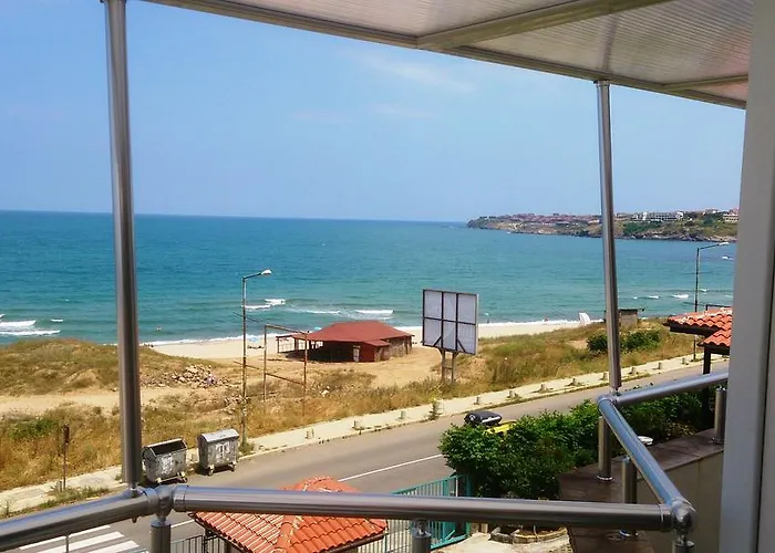 In Complex Lazur 2 Lejlighed *