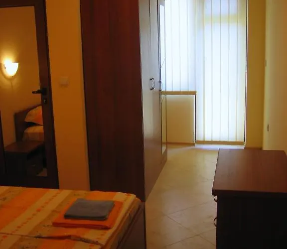 In Complex Lazur 2 *