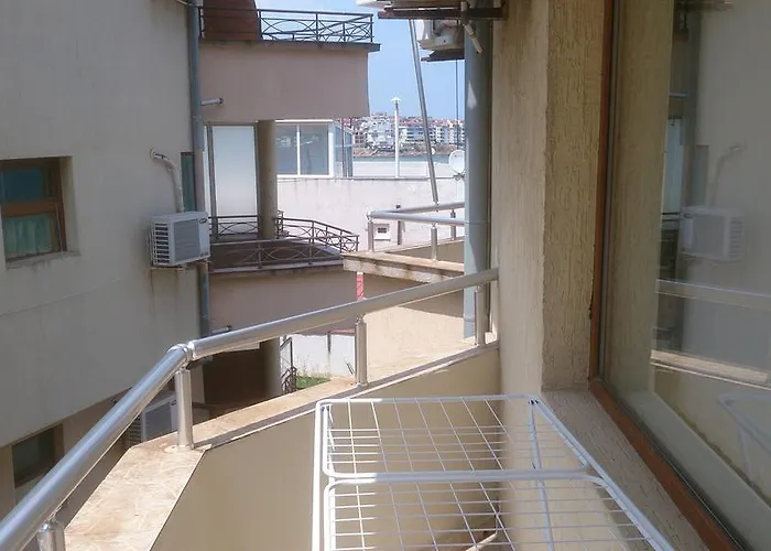 Lejlighed In Complex Lazur 2 Sozopol