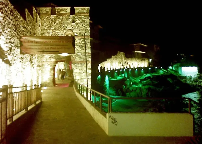 In Complex Lazur 2 Lejlighed